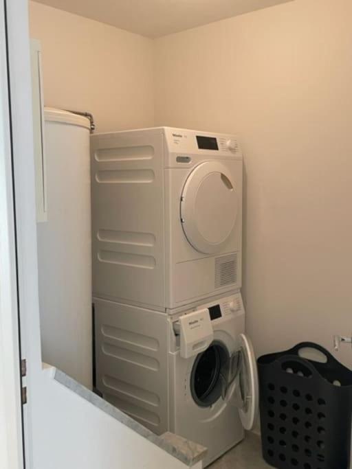 Fantastic 2 Bd Flat - Duke1 Apartment