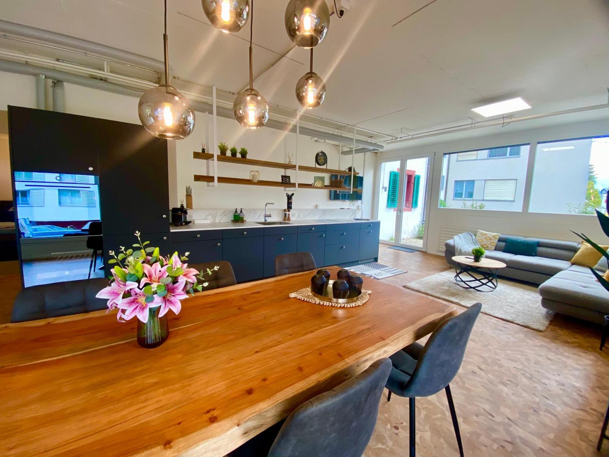 120m2 Modern 3-bedroom Loft In Apartment