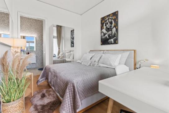 Luxury Penthouse Europa-allee Apartment *