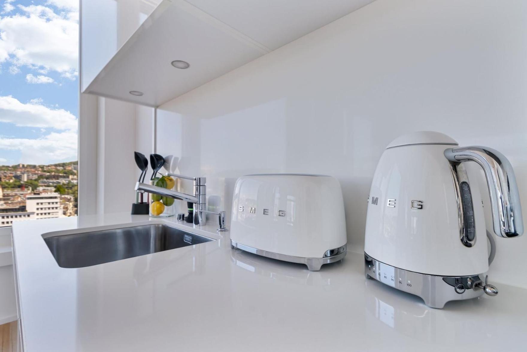 Luxury Penthouse Europa-allee