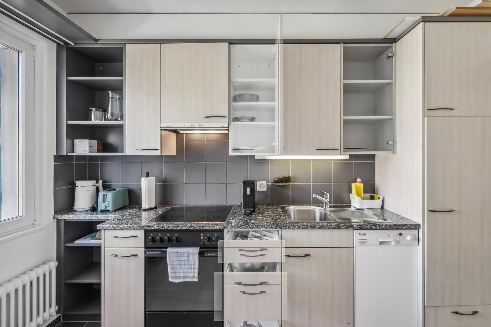 Apartment Comfortable In Oerlikon 20 Minutes Away From Airport