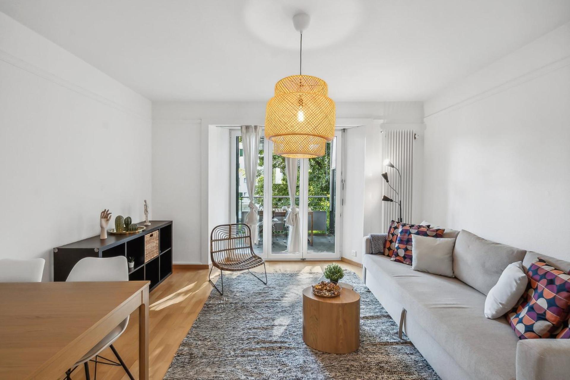 Apartment Comfortable In Oerlikon 20 Minutes Away From Airport *