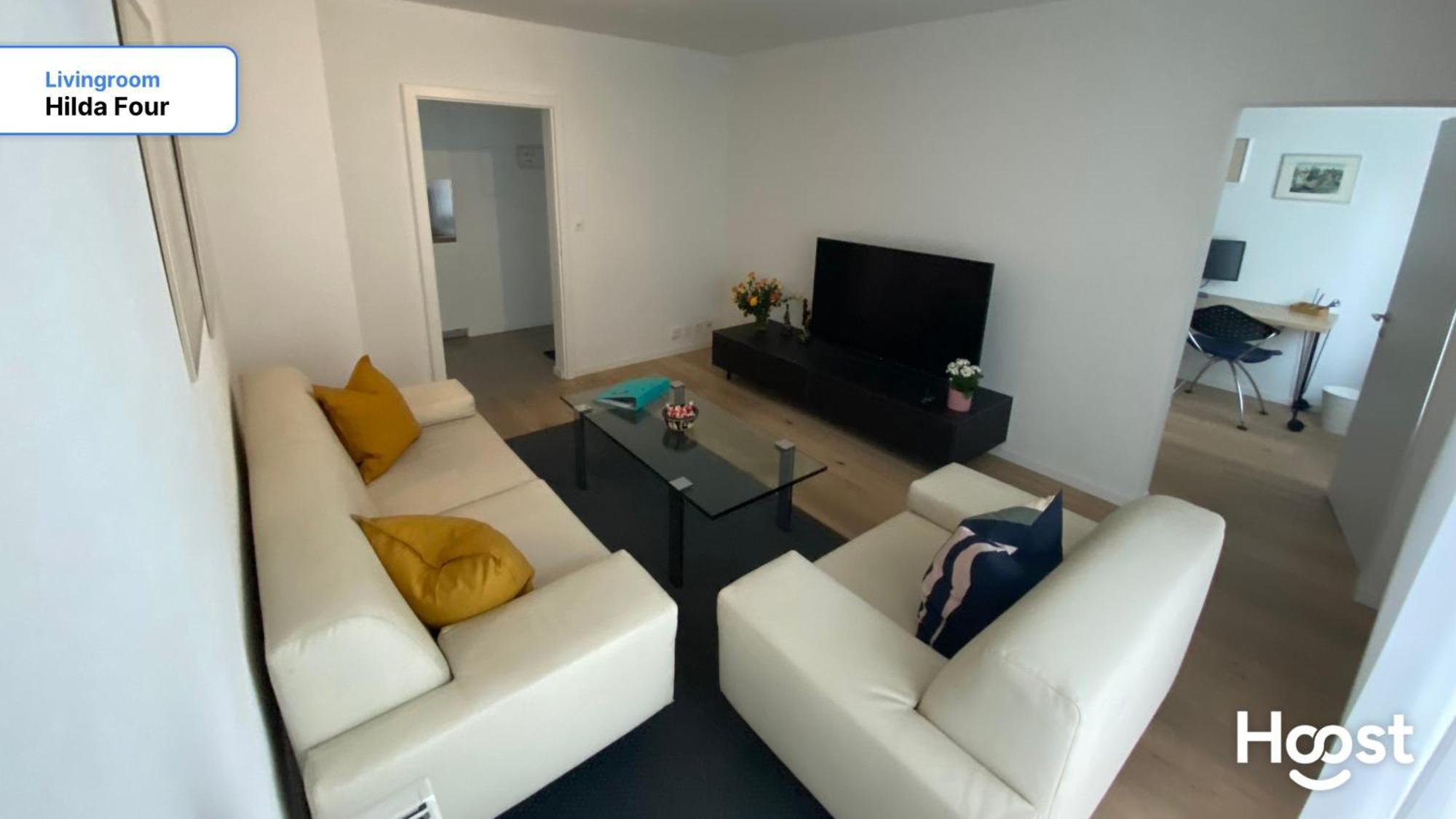 H4 Family Apartment, Central, Quite, Modern Apartment *