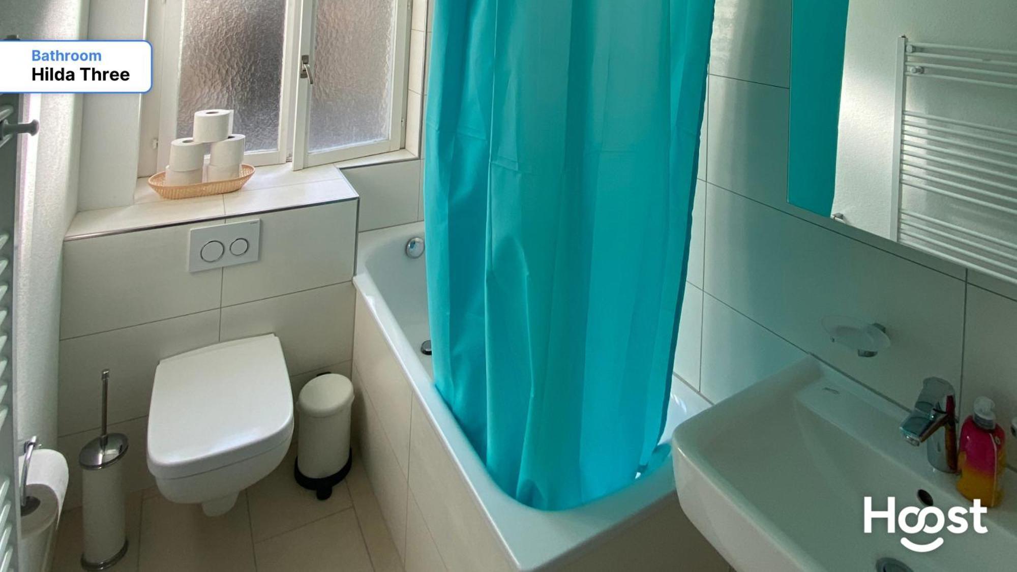 H3 With 3,5 Rooms, 2 Bedroom Livingroom And Big Kitchen, Modern And Apartment Zurich