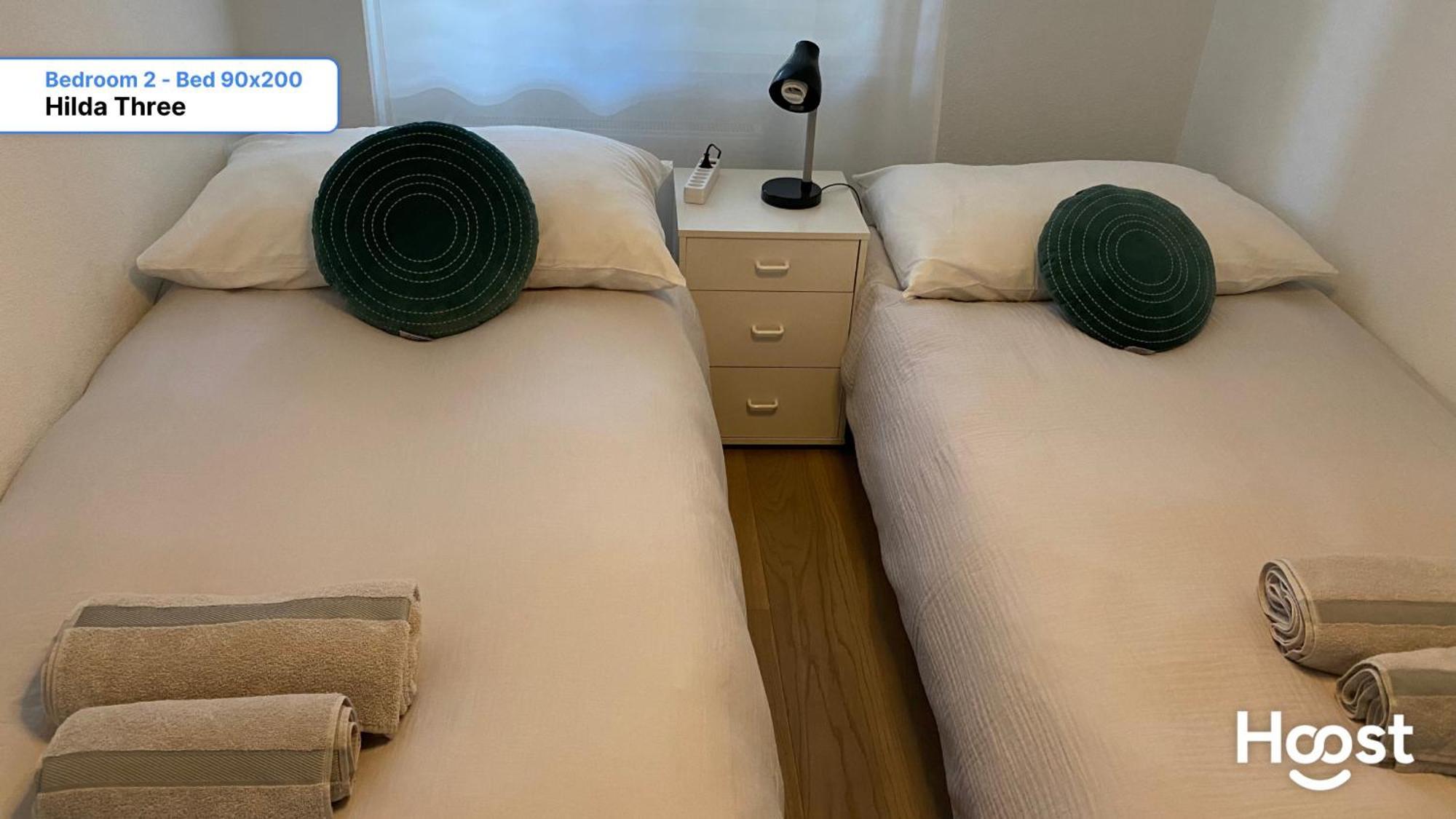 H3 With 3,5 Rooms, 2 Bedroom Livingroom And Big Kitchen, Modern And Zurich