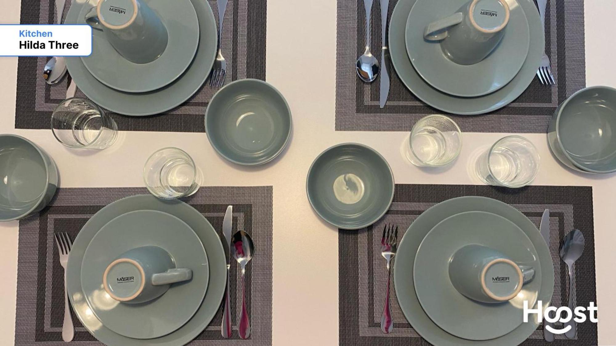 H3 With 3,5 Rooms, 2 Bedroom Livingroom And Big Kitchen, Modern And Apartment Zurich