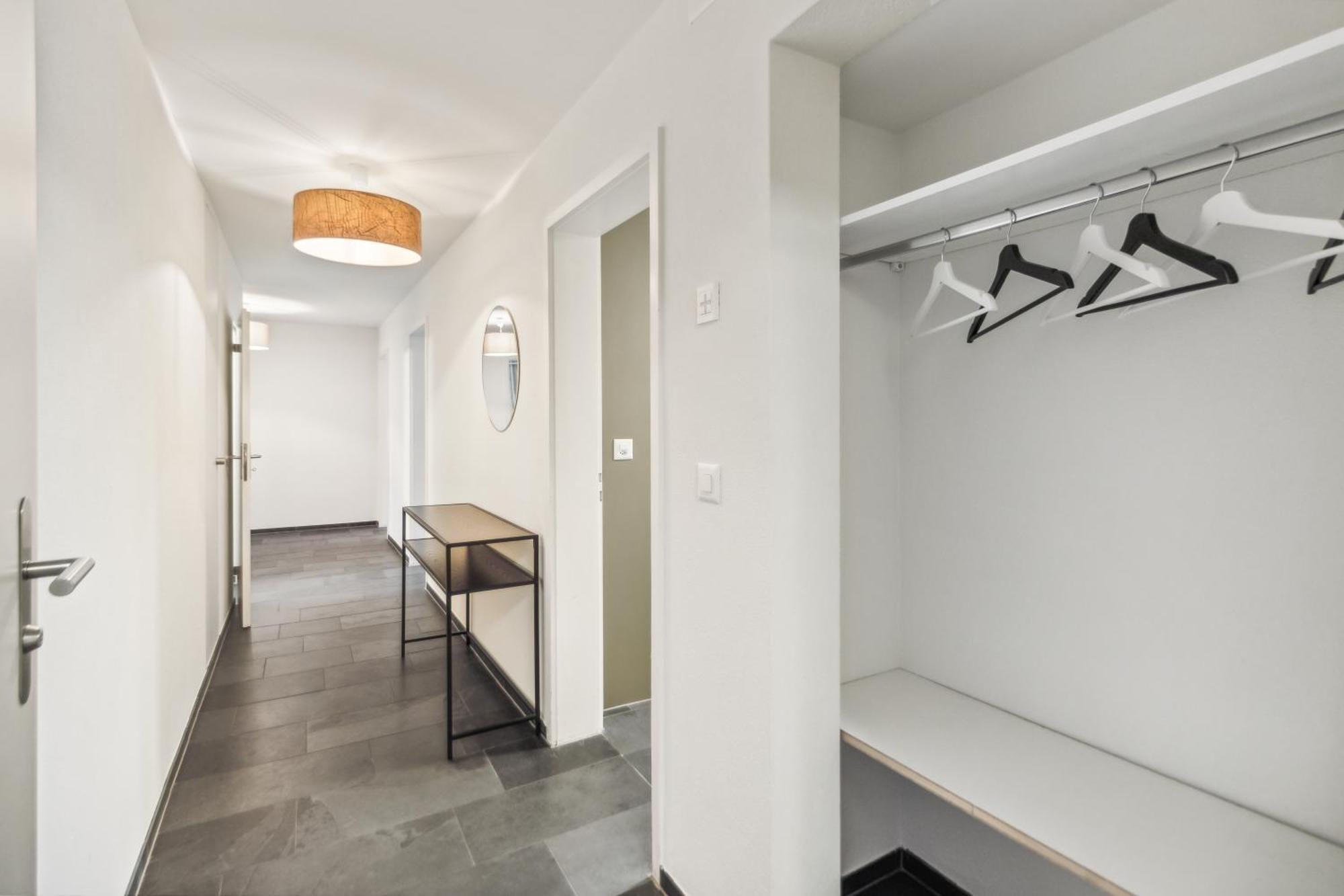 Lovely Flats In Great Location Apartment *