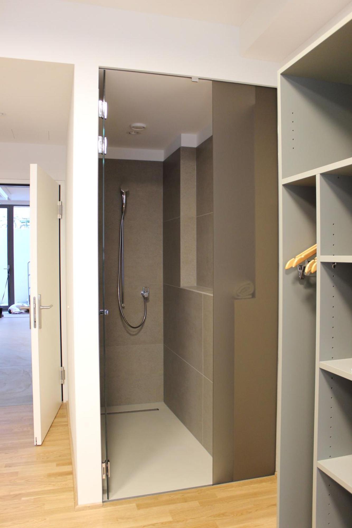 Holzlager Bed & Breakfast Zurich