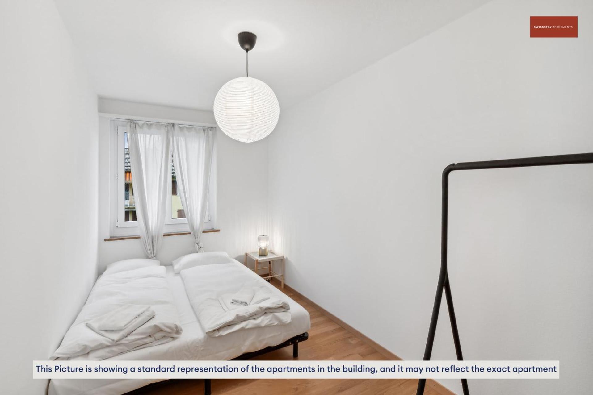 Basic 3br With Balcony Near Hb * Zürich