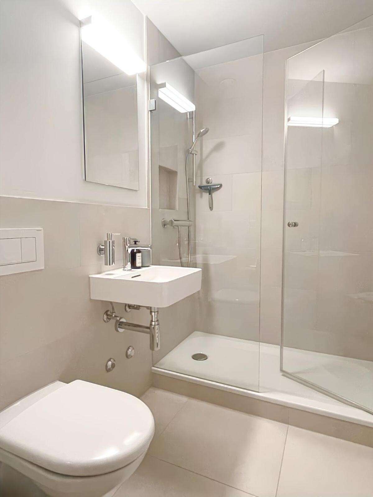 2 In District 4 Zurich