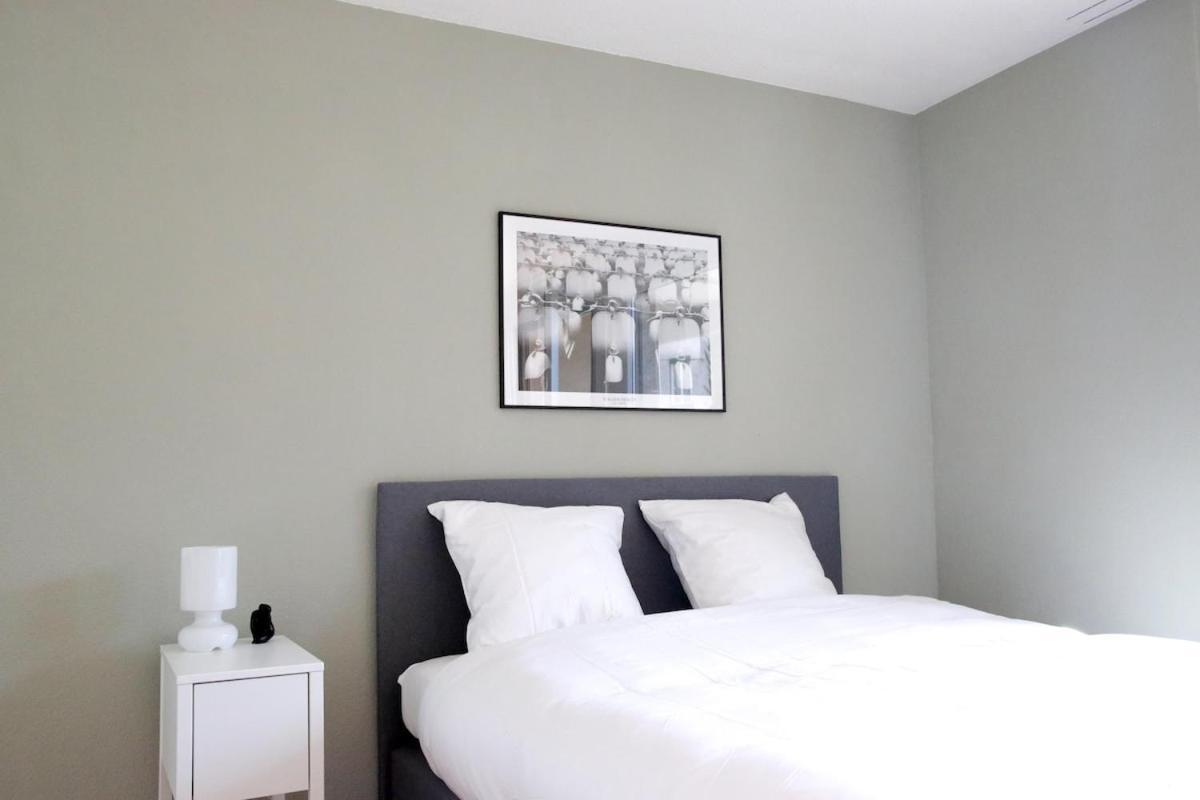 Amazing In The Centre - Art 10 Apartment *