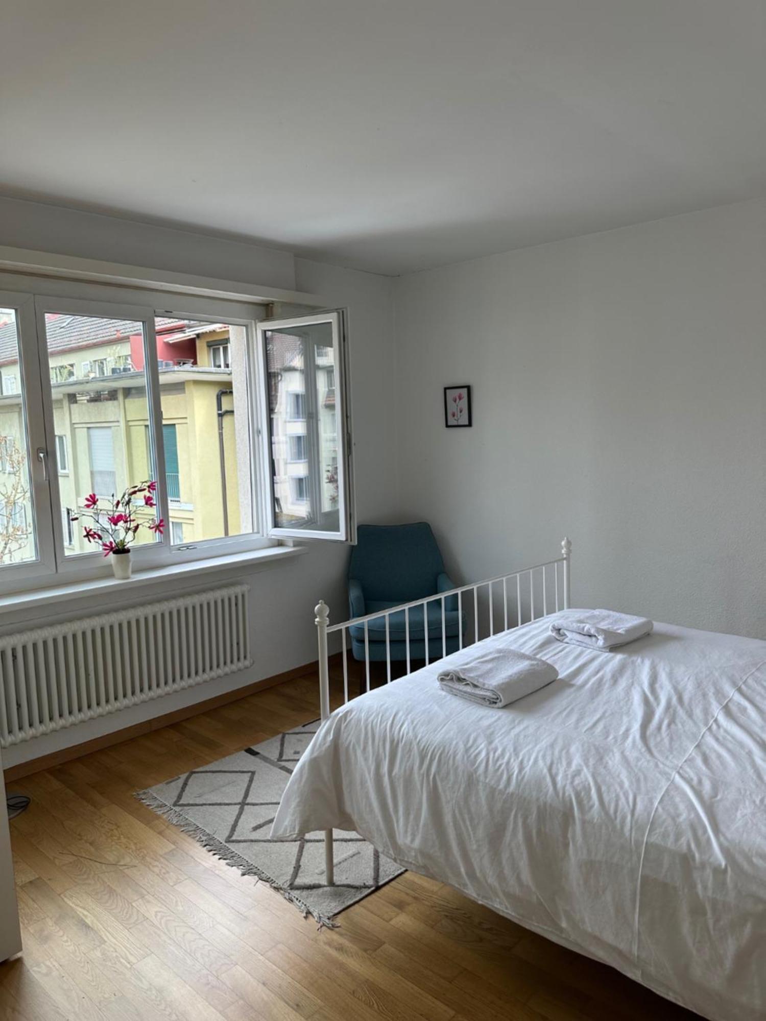 In West-eichbuehlstr 62-66 Apartamento *