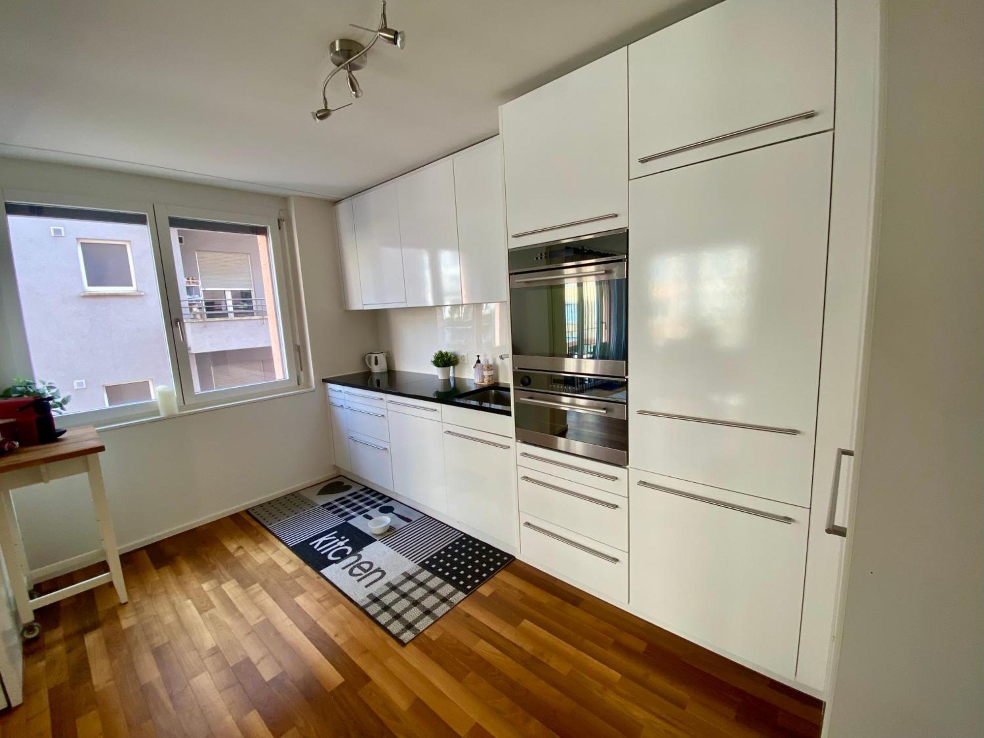 Views Am Schaffhauserplatz Apartment