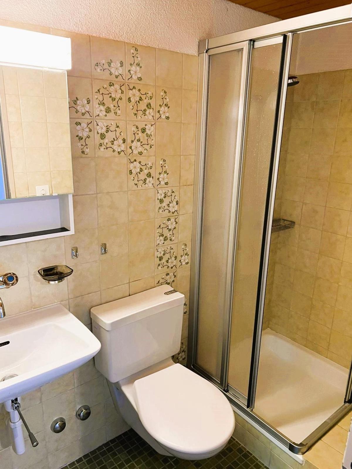 Large Flats, Hwa - Self Checkin Apartment