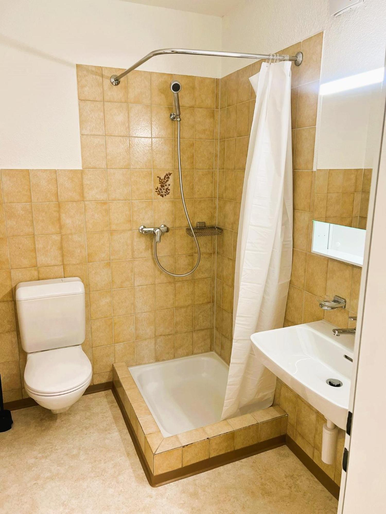 Apartment Center Next To Hb Main Train Station La - Self Checkin *