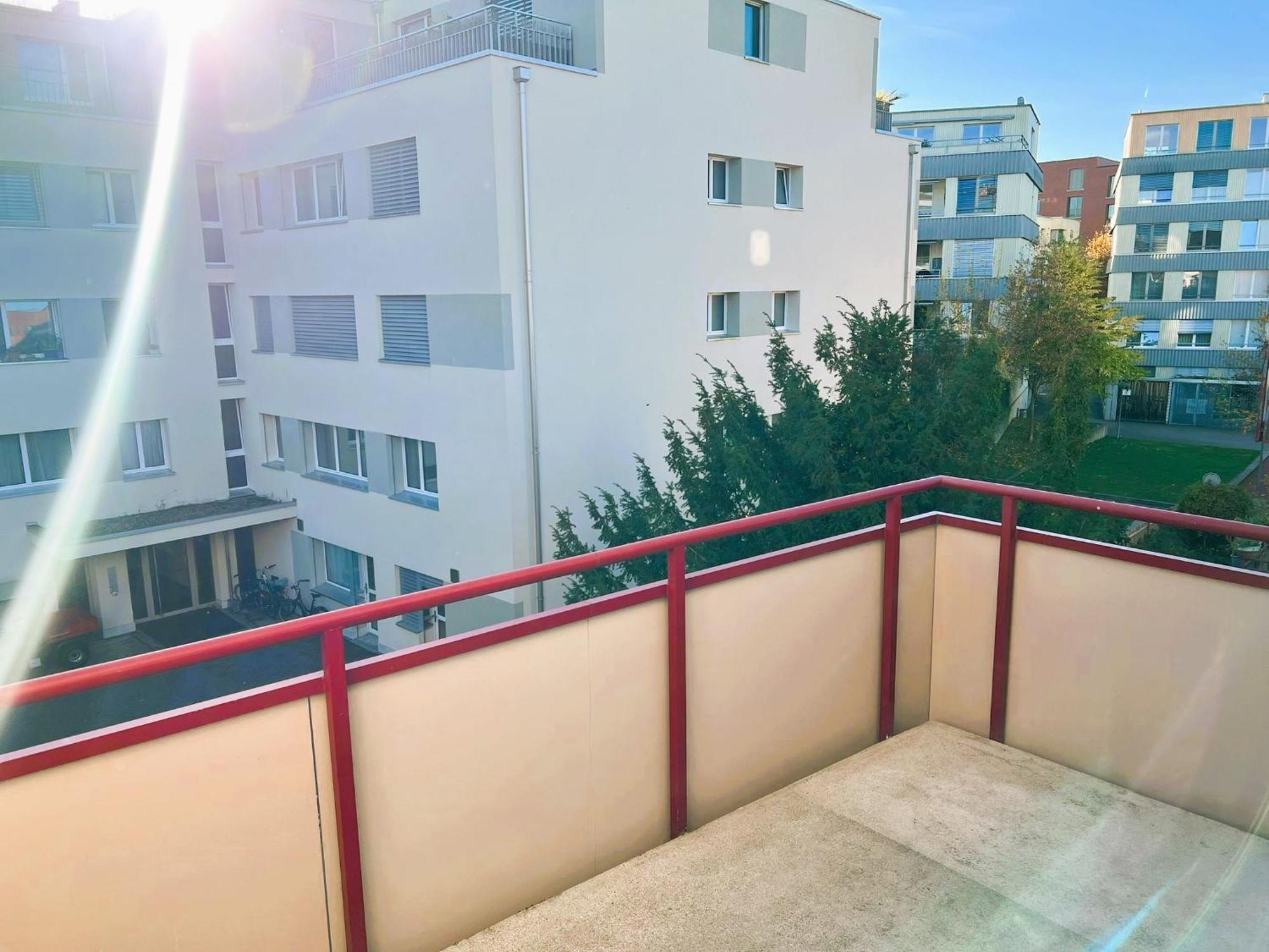 Huge Center With Balcony In Zurich, Kars Apartment *