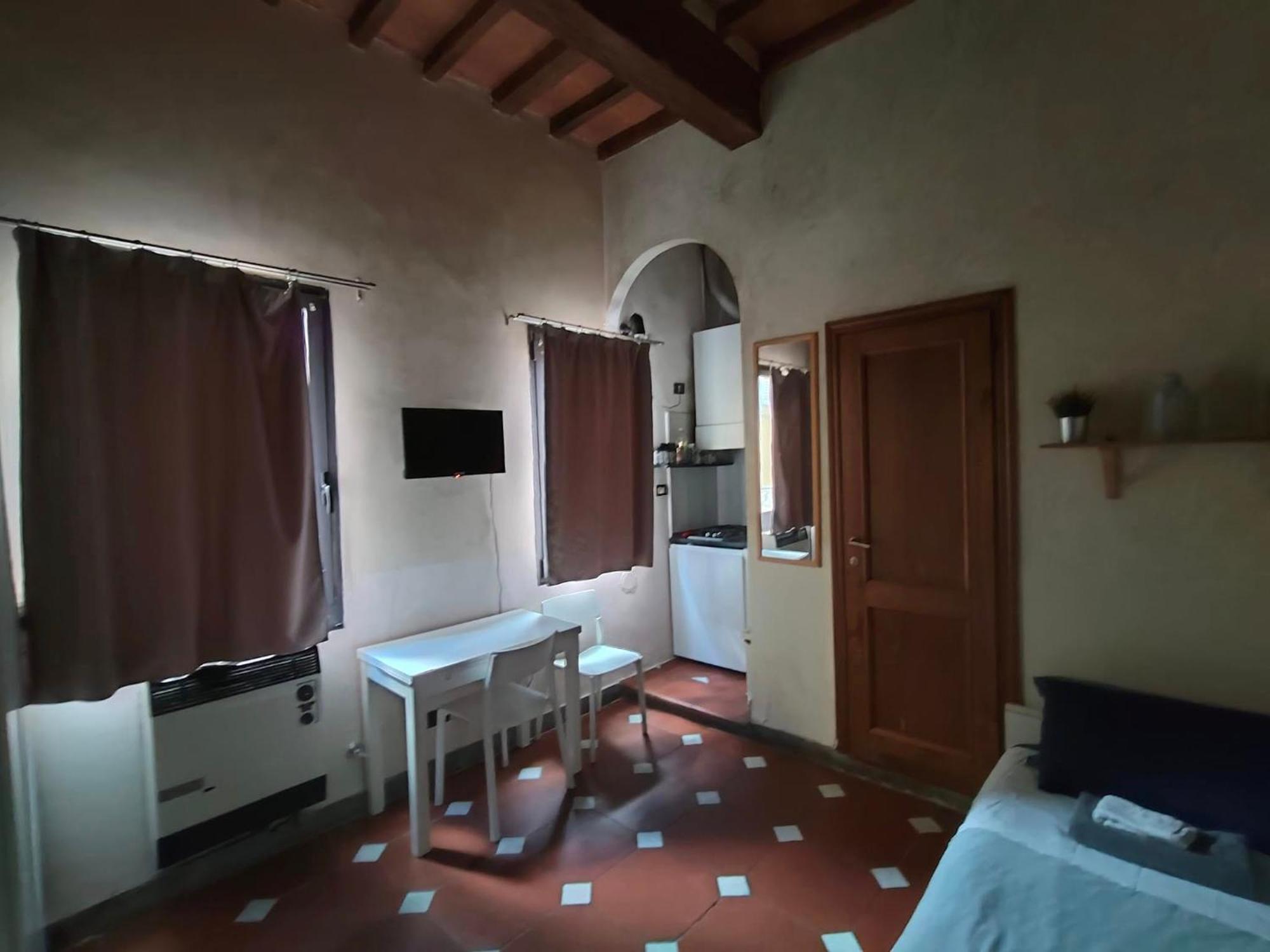 New Cozy 2 In Old Town Center Renn - Self Checkin Zurich