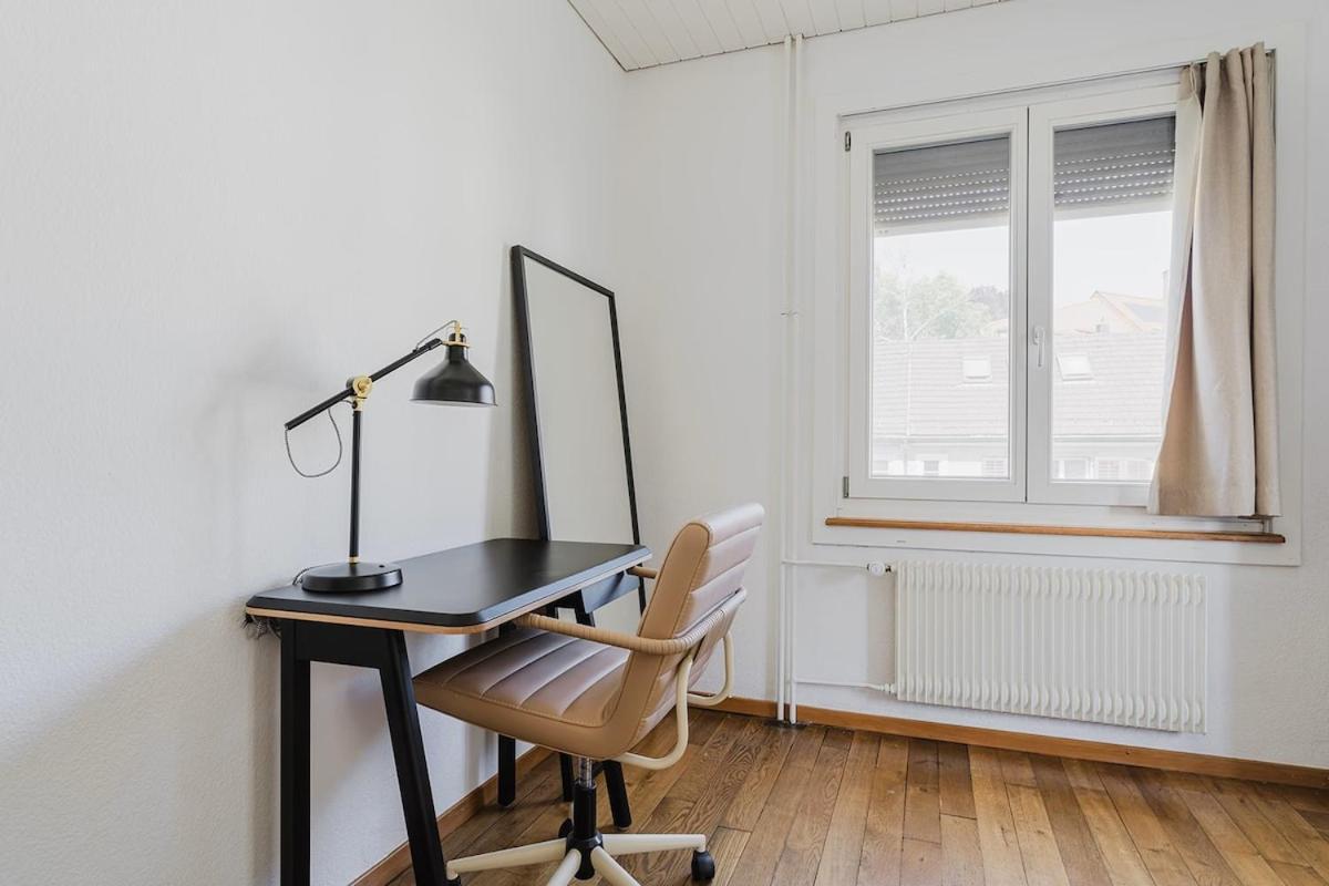 Apartment Saint - 90 Qm, 3 Schlafzimmer, Balkon & Kostenloser Parkplatz