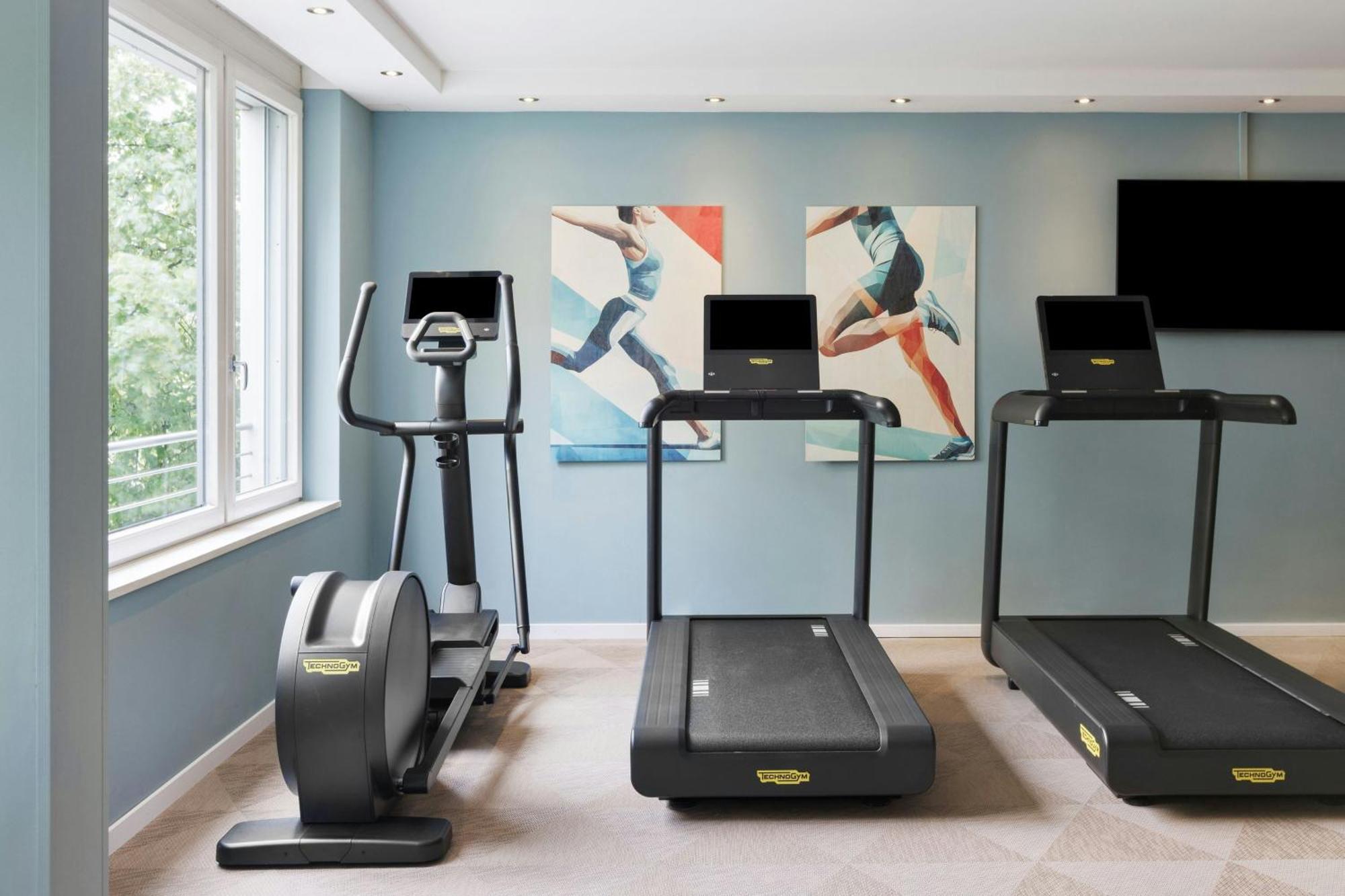 Courtyard By Marriott North Zurique