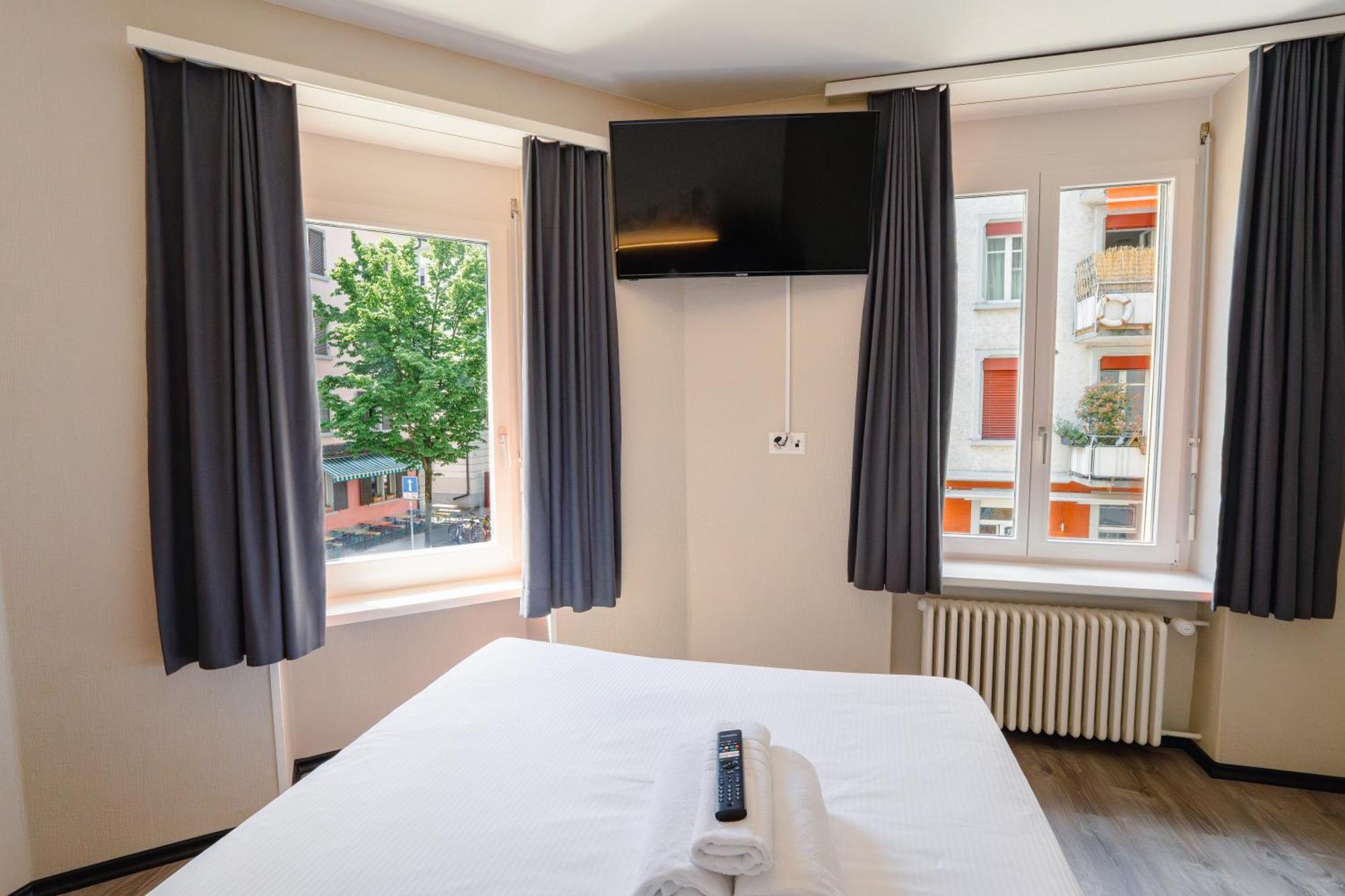 Easyhotel Main Station Hotel Zurich