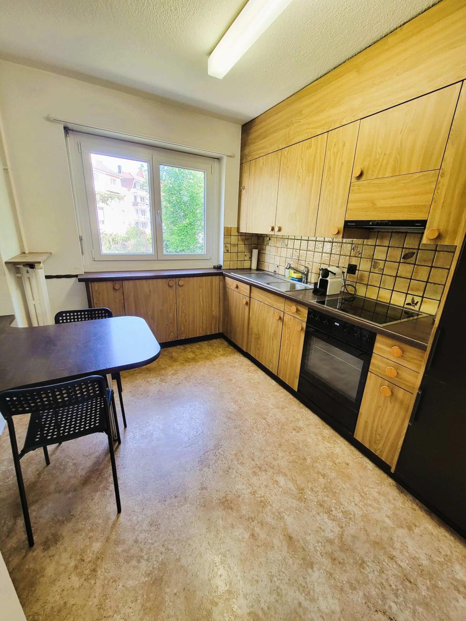 Apartment 5 Bedroom Center With Balcony Dorf - Self Checkin