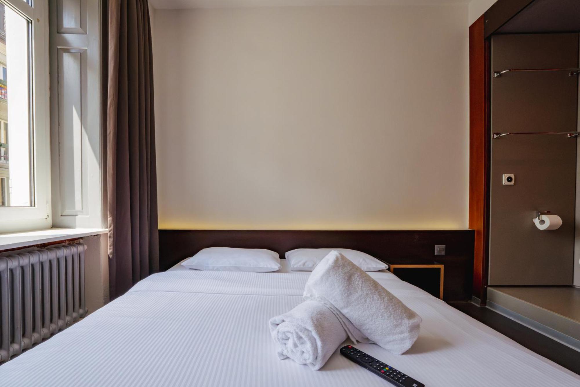 Easyhotel Centre 2* Zurich