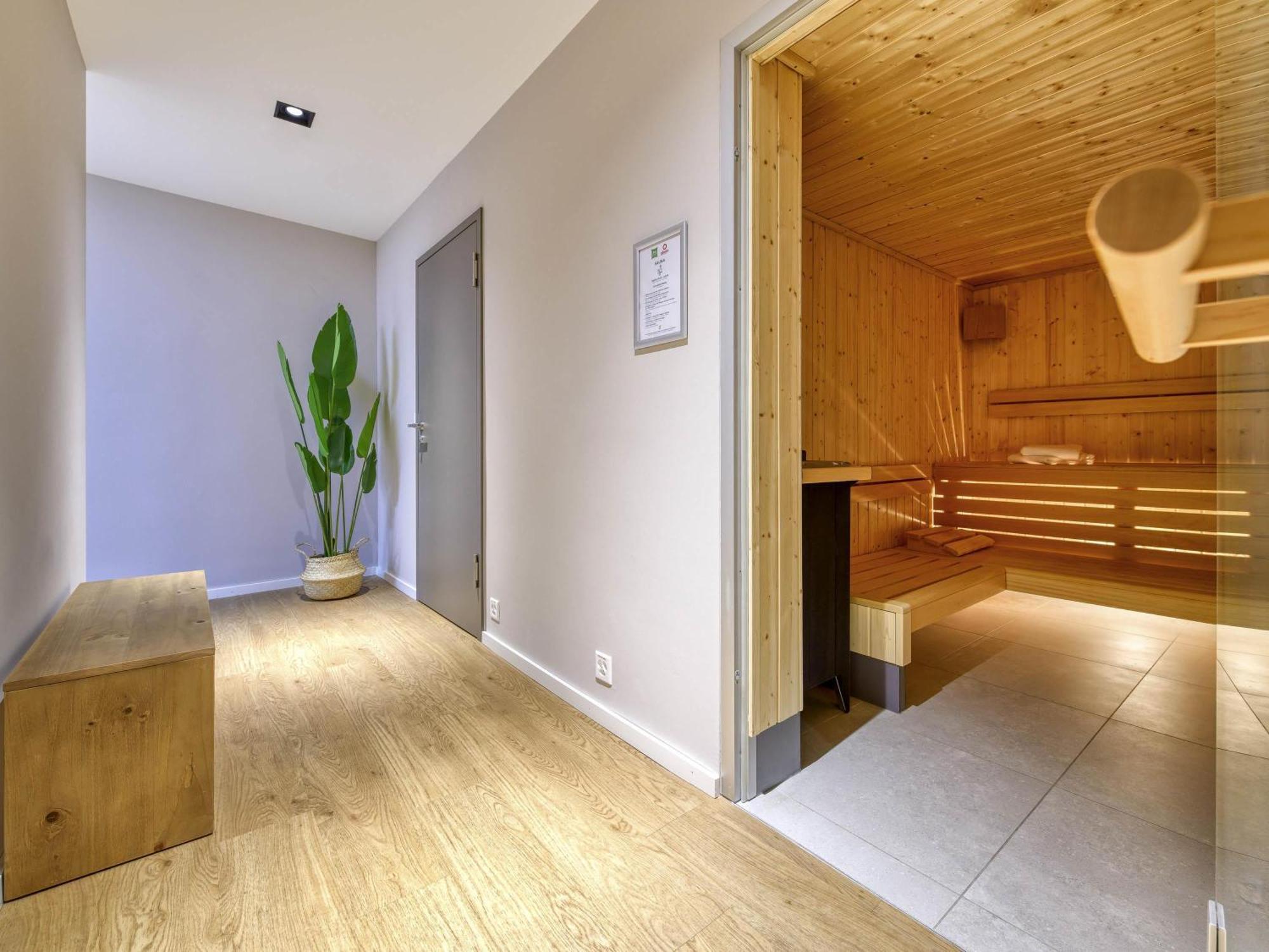 Ibis Styles Center
