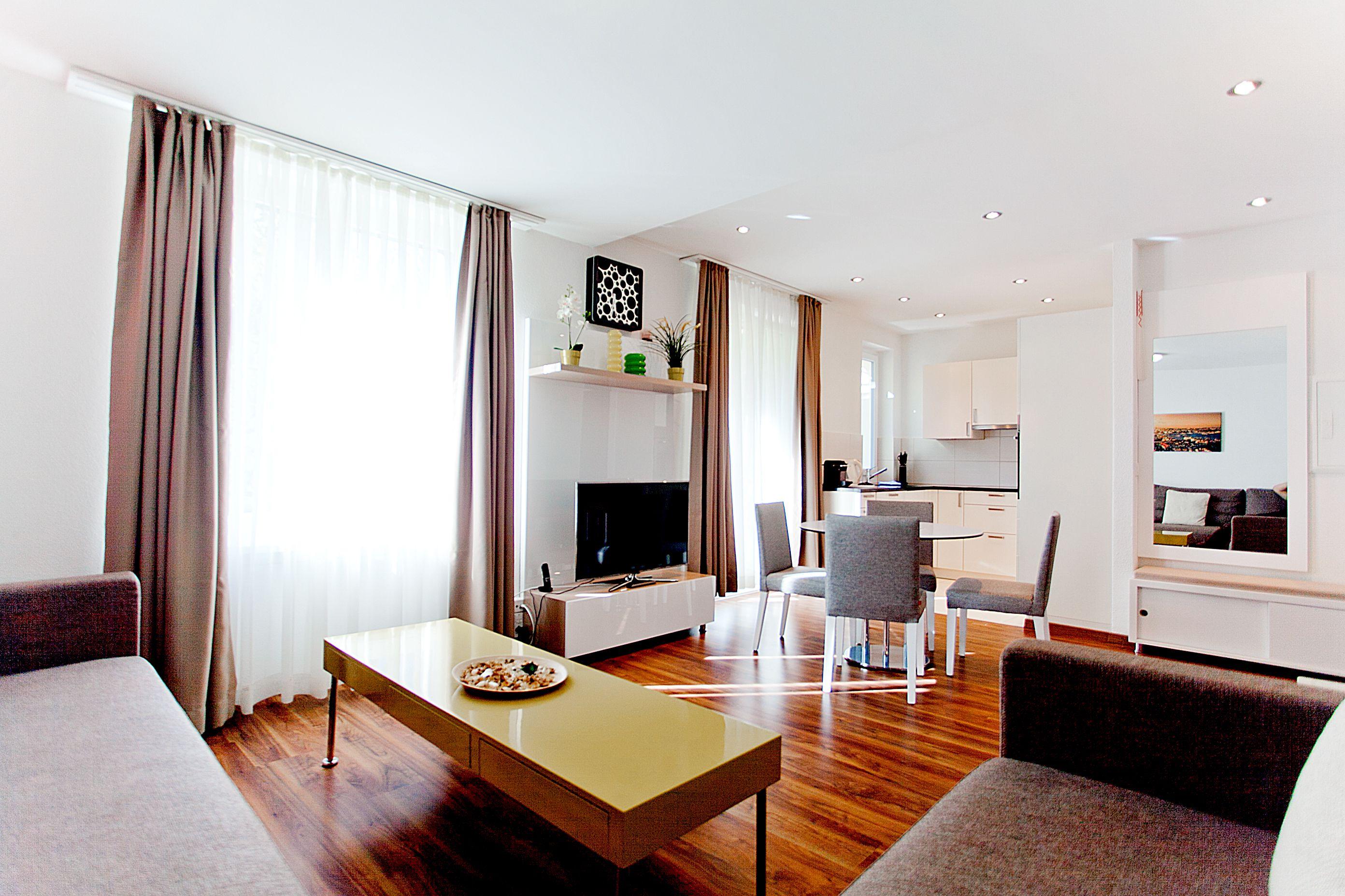 Apartment Premium By Livingdowntown