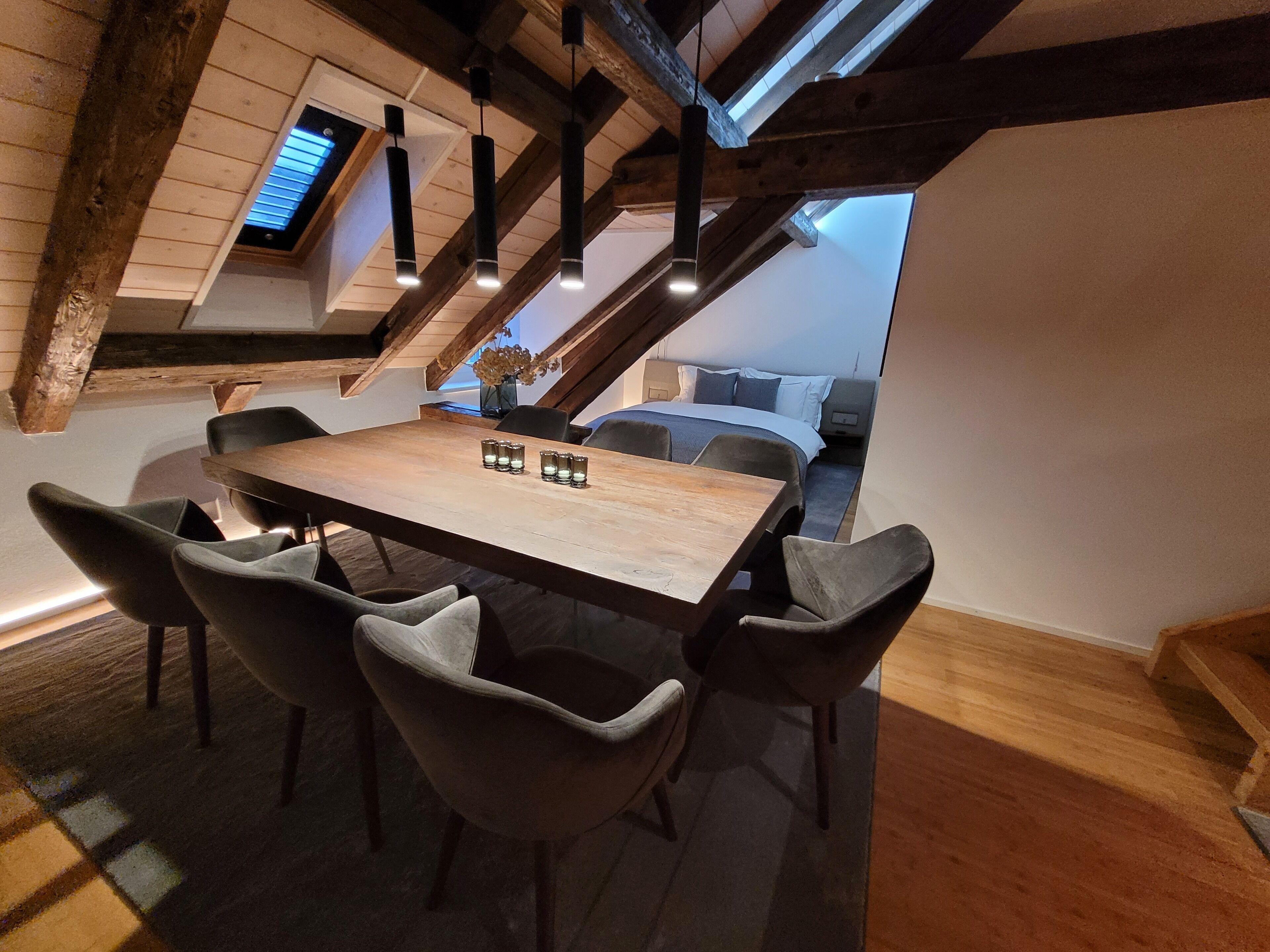 Le Bijou Lintheschergasse / Hb * Zurich