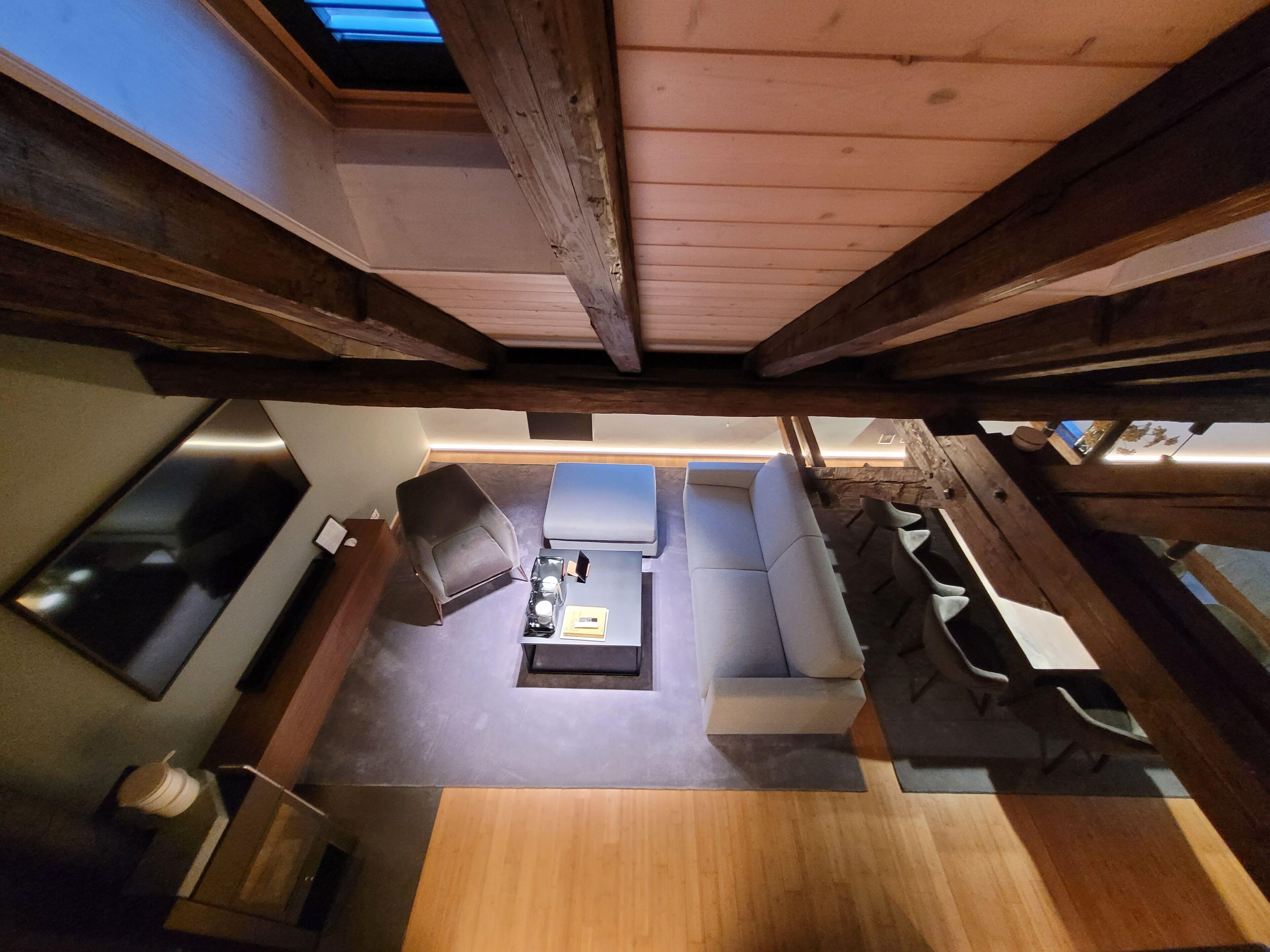 Le Bijou Lintheschergasse / Hb *