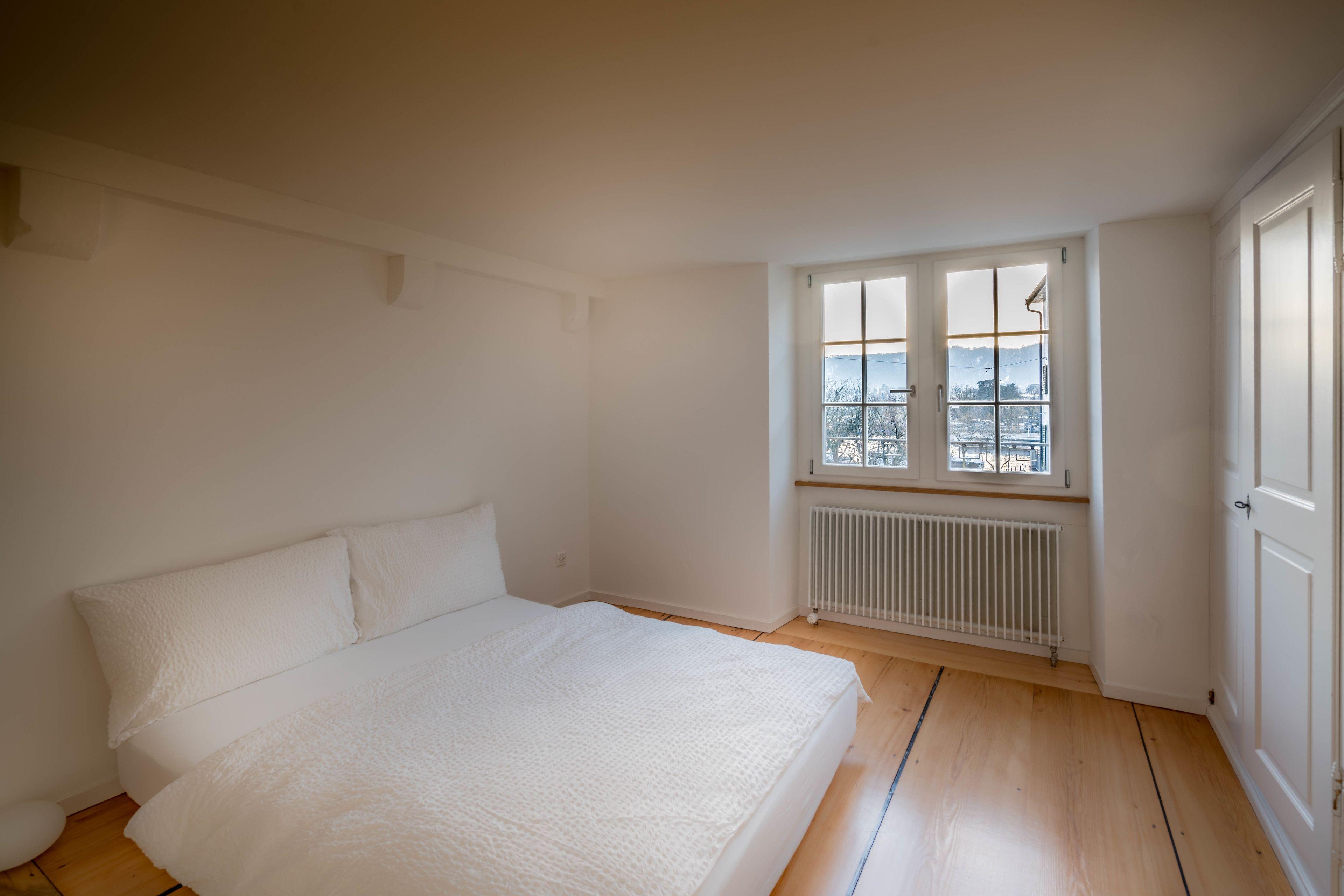 Lake Side Location Bellevue