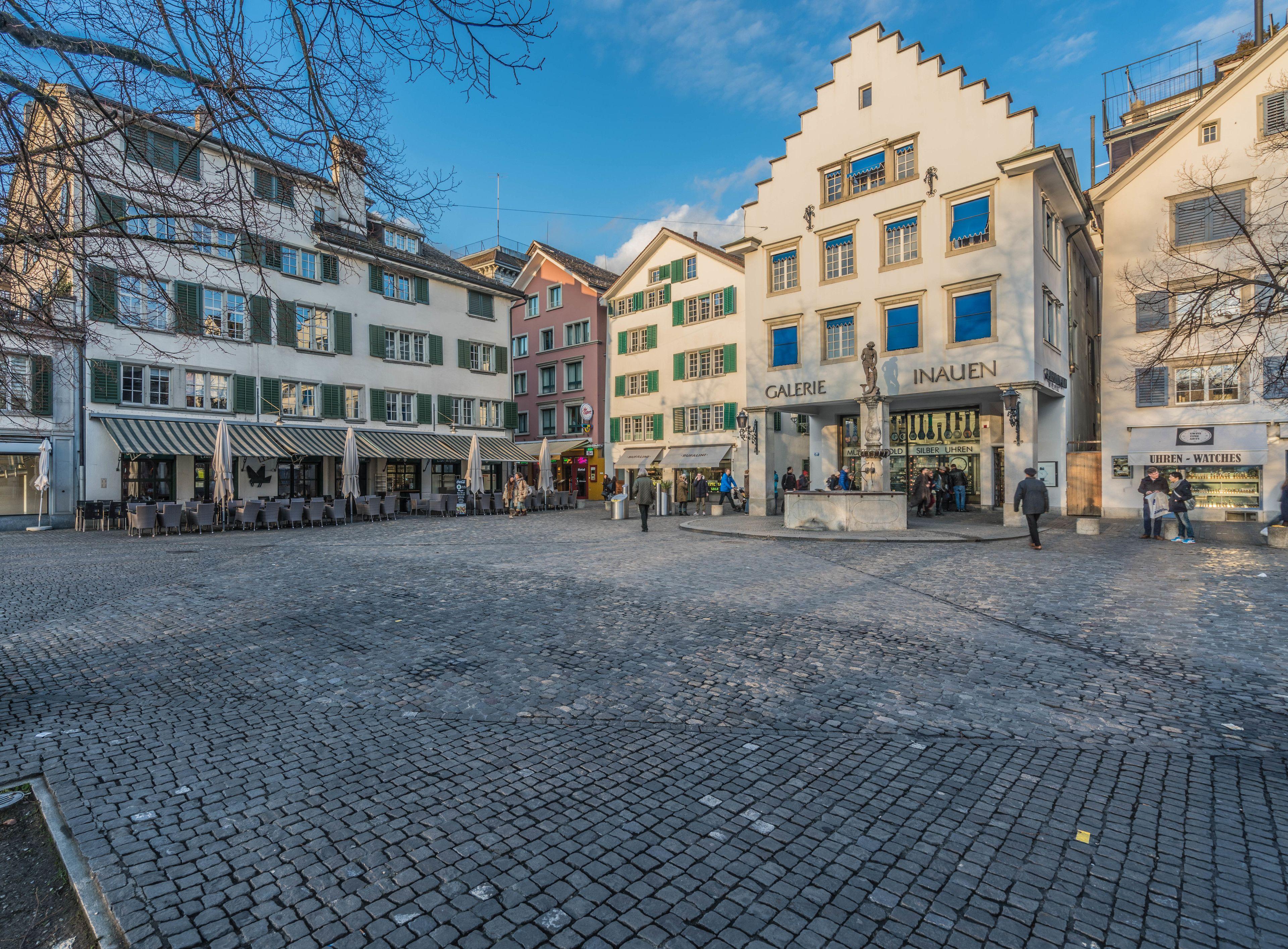 Lake Side Location Bellevue Apartment Zurich