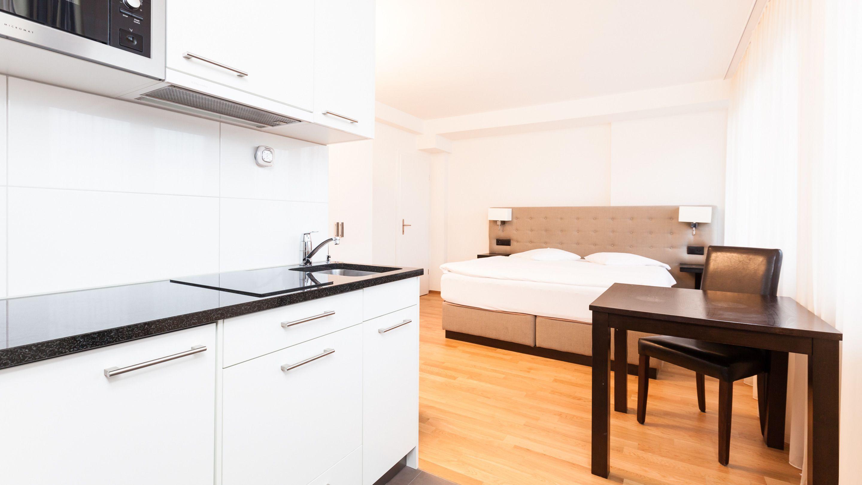 Swiss Star Longstreet - Self Check-in