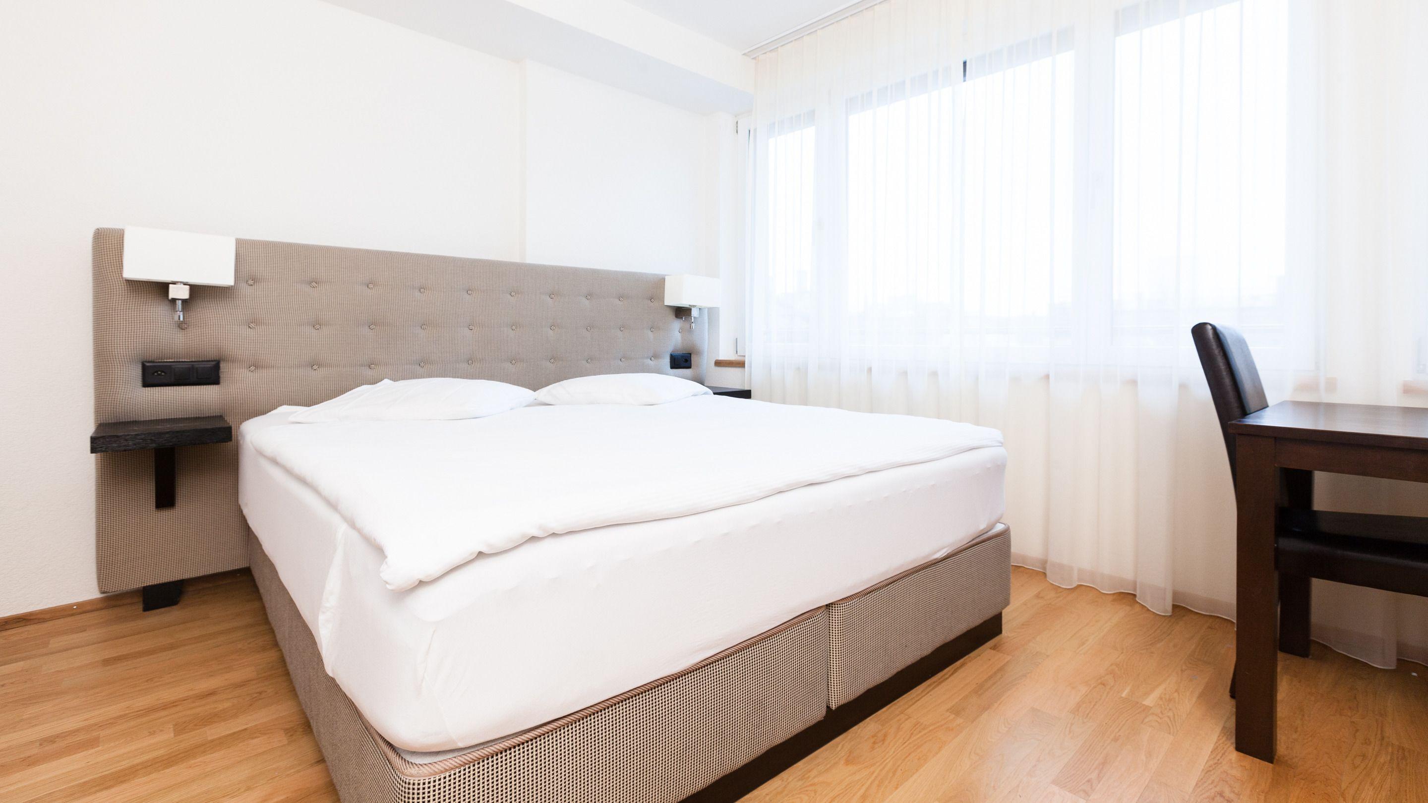 Apartment Swiss Star Longstreet - Self Check-in Zurich