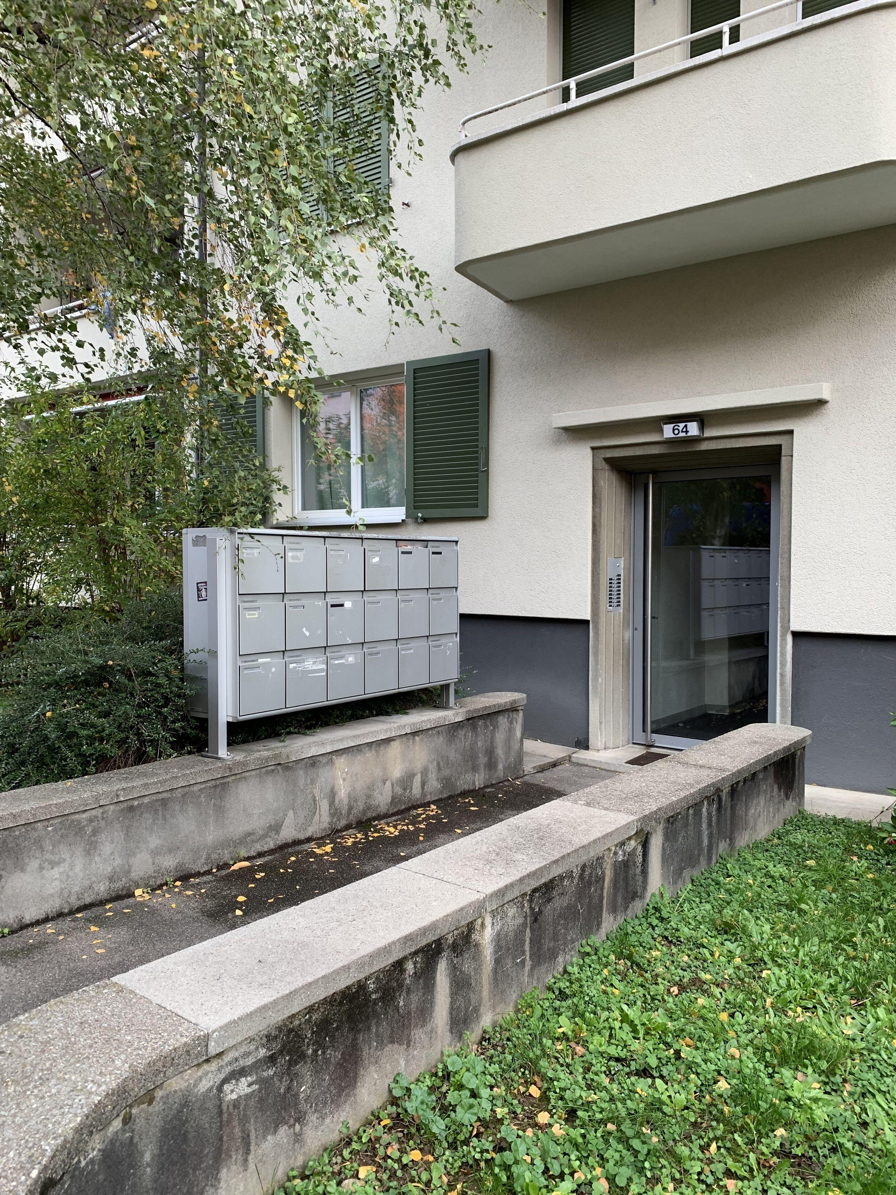 Modern 3bdr Duplex With Skyroof In Trendy West Apartment *