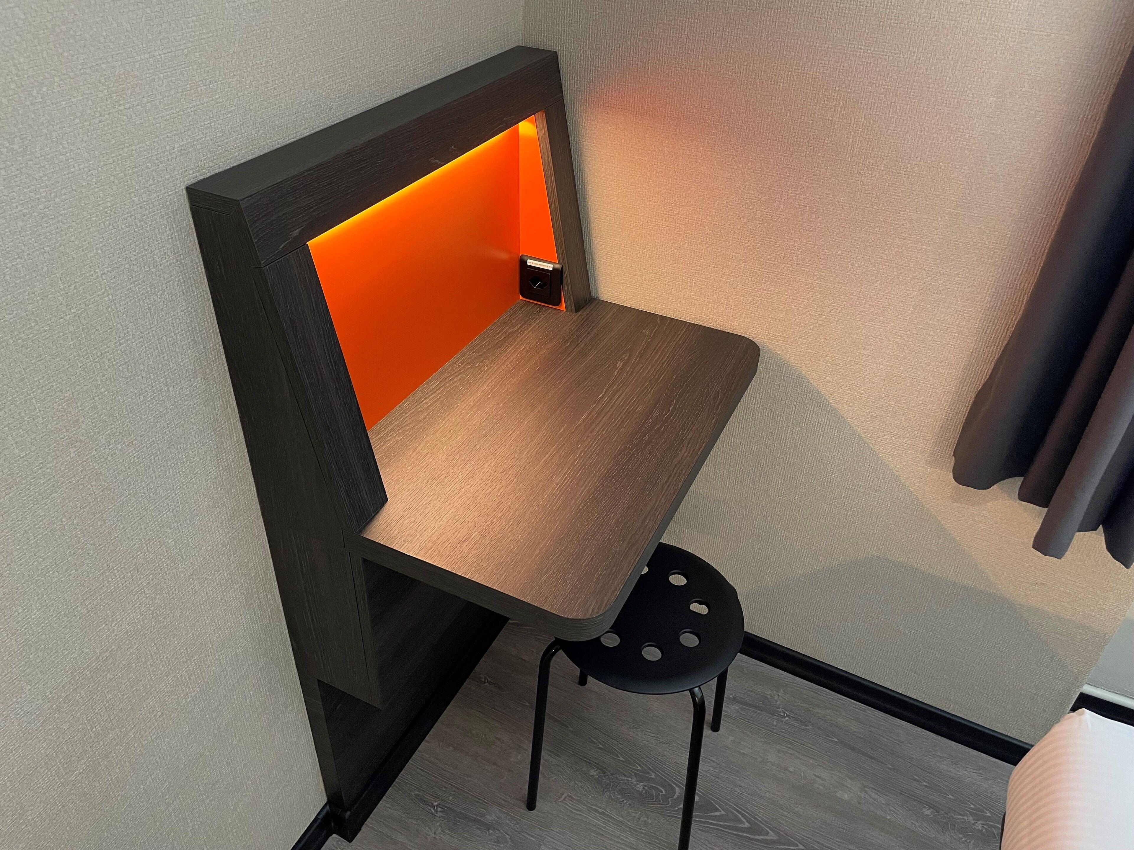 Hotel Easyhotel Main Station