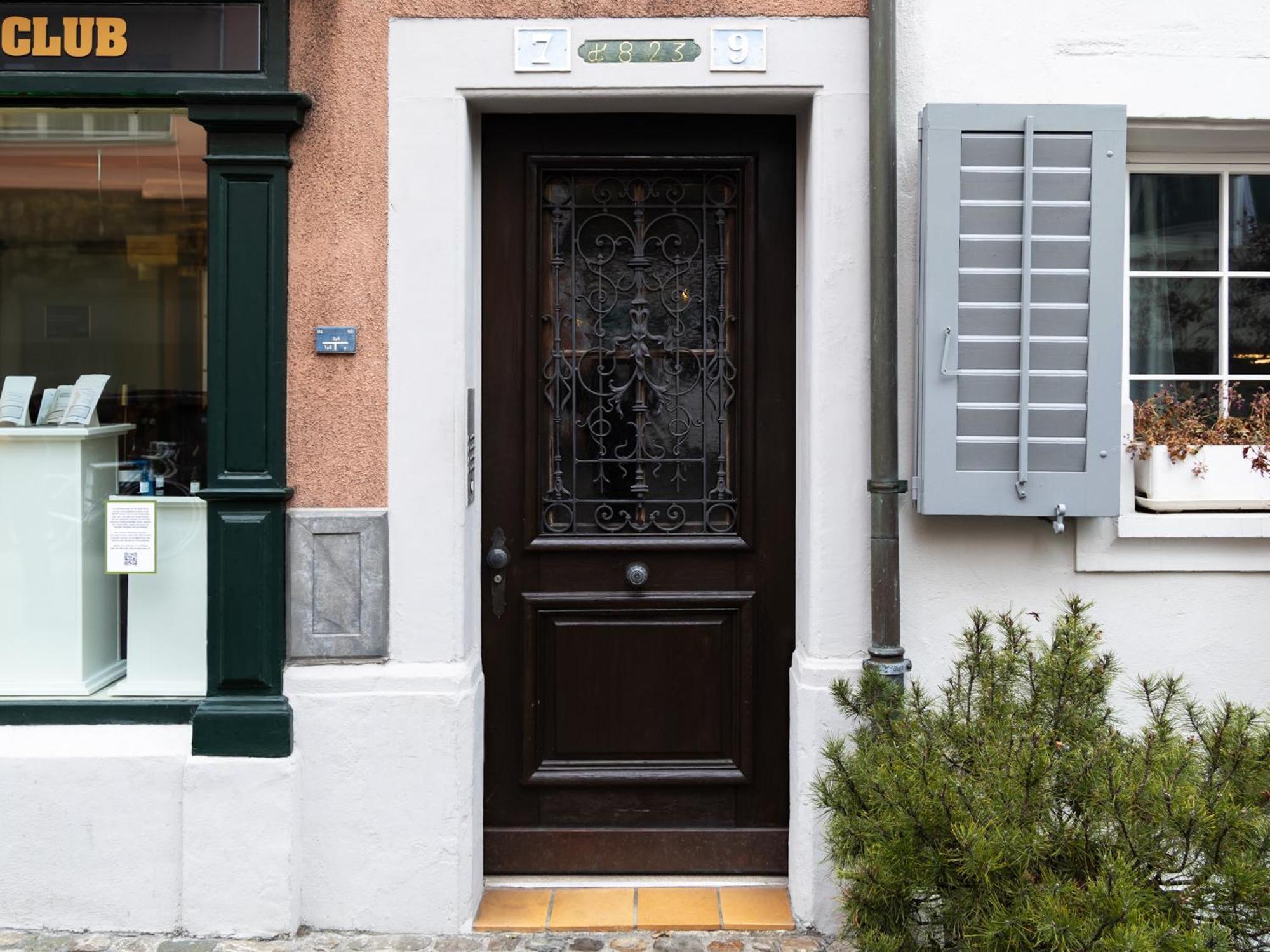 Many's Historical Aparthotel 3*