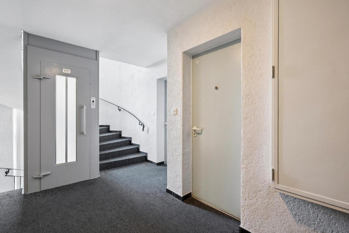 Modern - Walk Everywhere - Crown 47 Apartment *