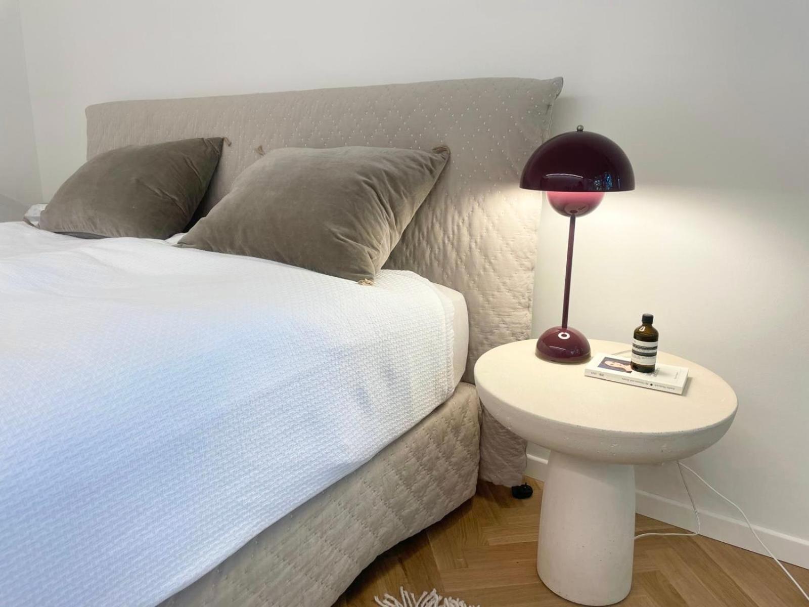 Luxury, Quiet Flat Overlooking * Zurich