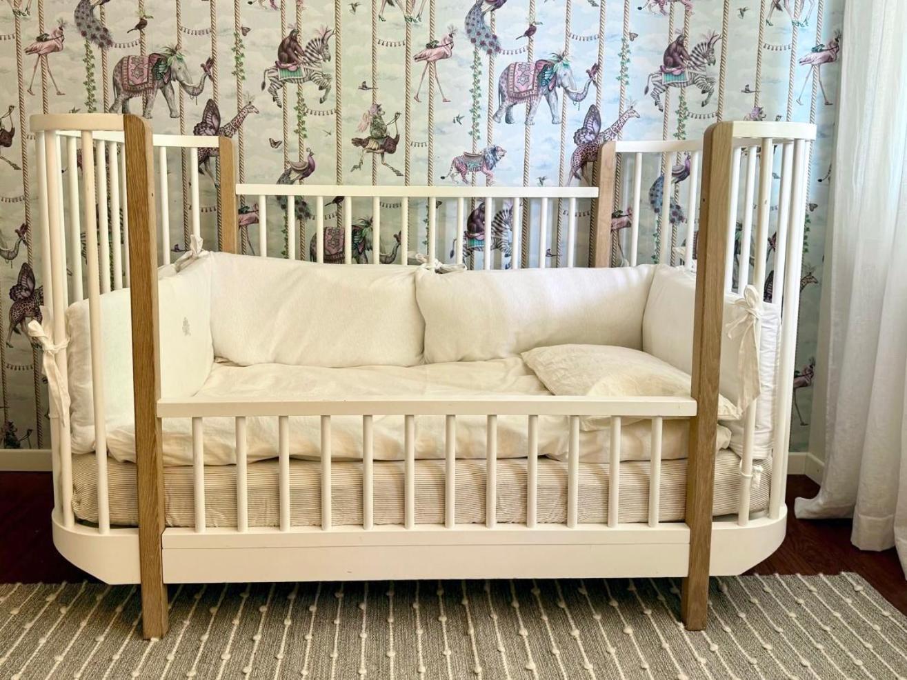 Luxury, Quiet Flat Overlooking *