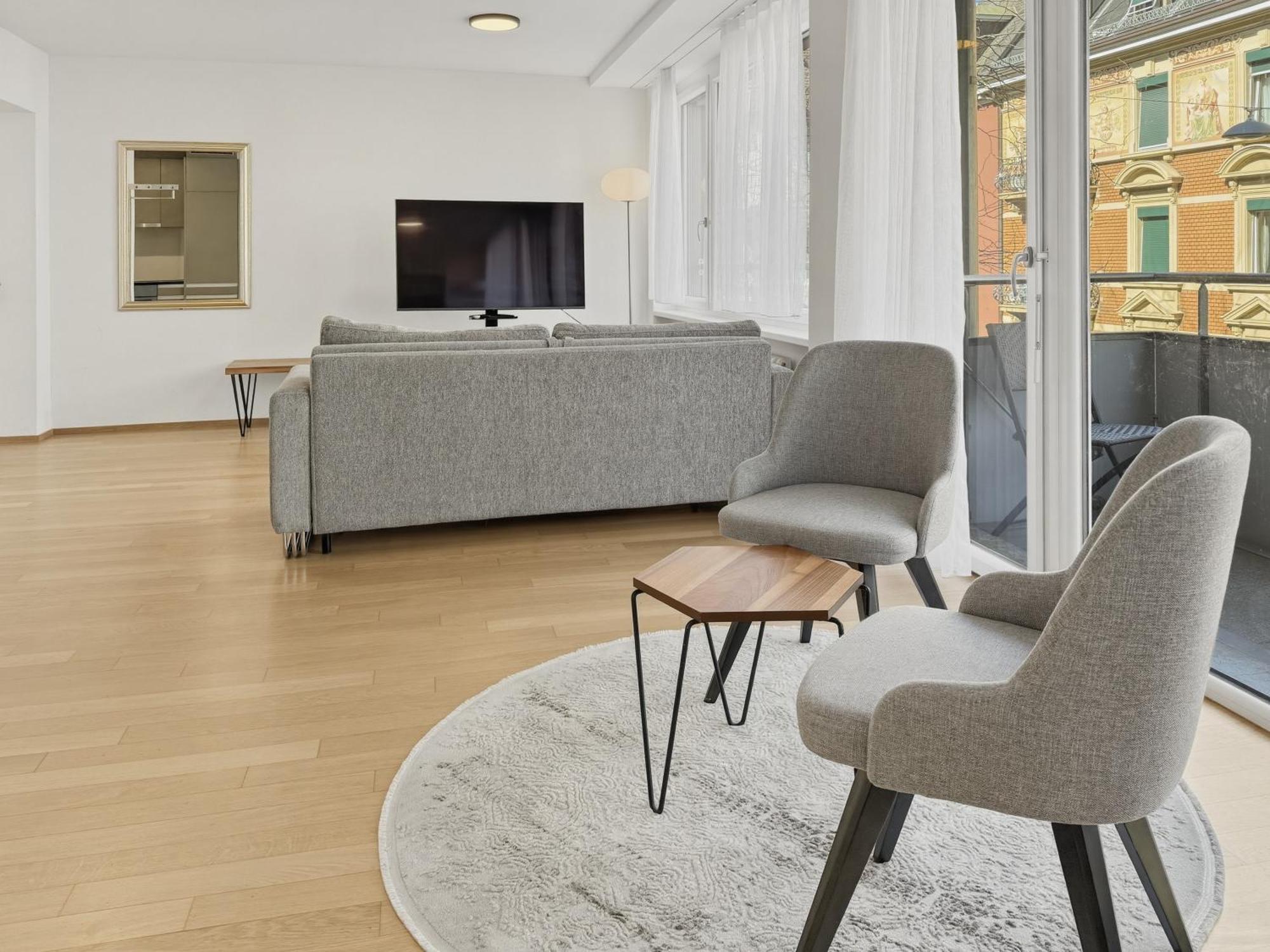 Apartment 2br Flat In The Center - West 12 *