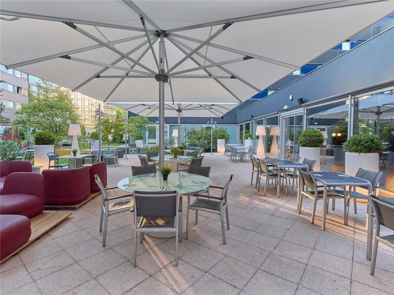 Hotel Ibis West