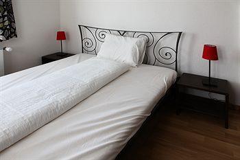 Swiss Star District 4 - Contactless Self Check-in Apartment
