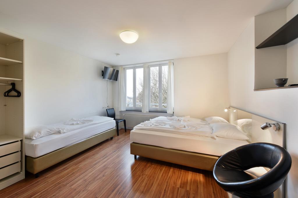 Swiss Star California - Self Check-in *