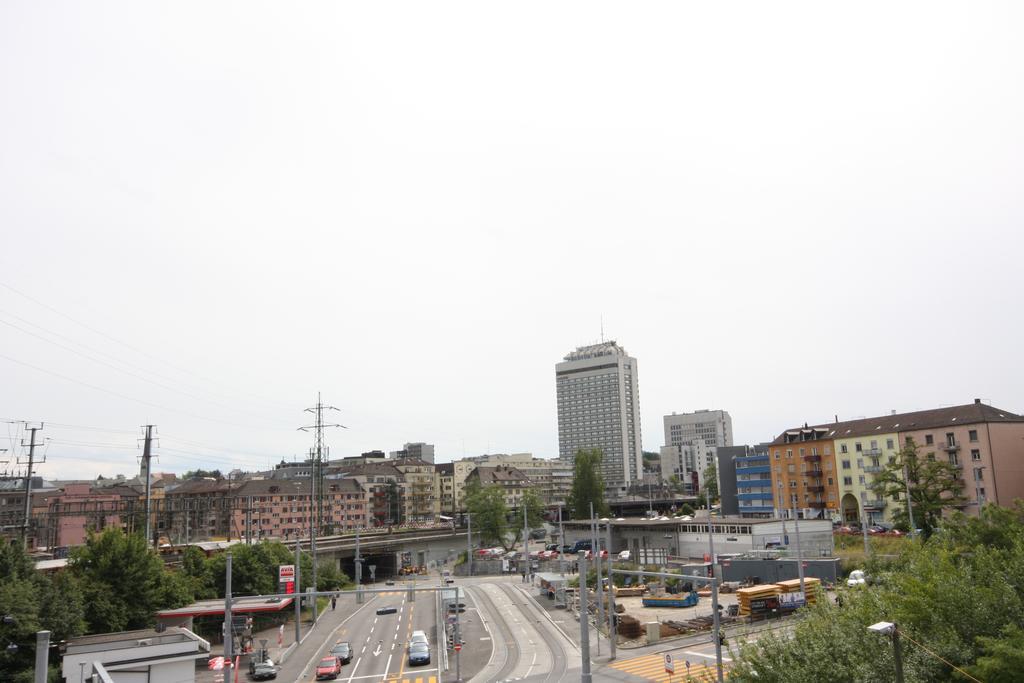 Swiss Star Oerlikon Station - Self Check-in Hotel *