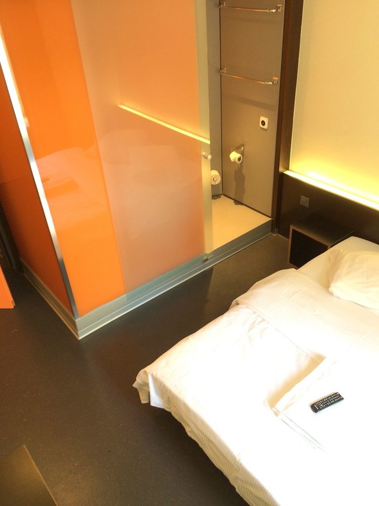 Hotel Easyhotel City Centre 2*