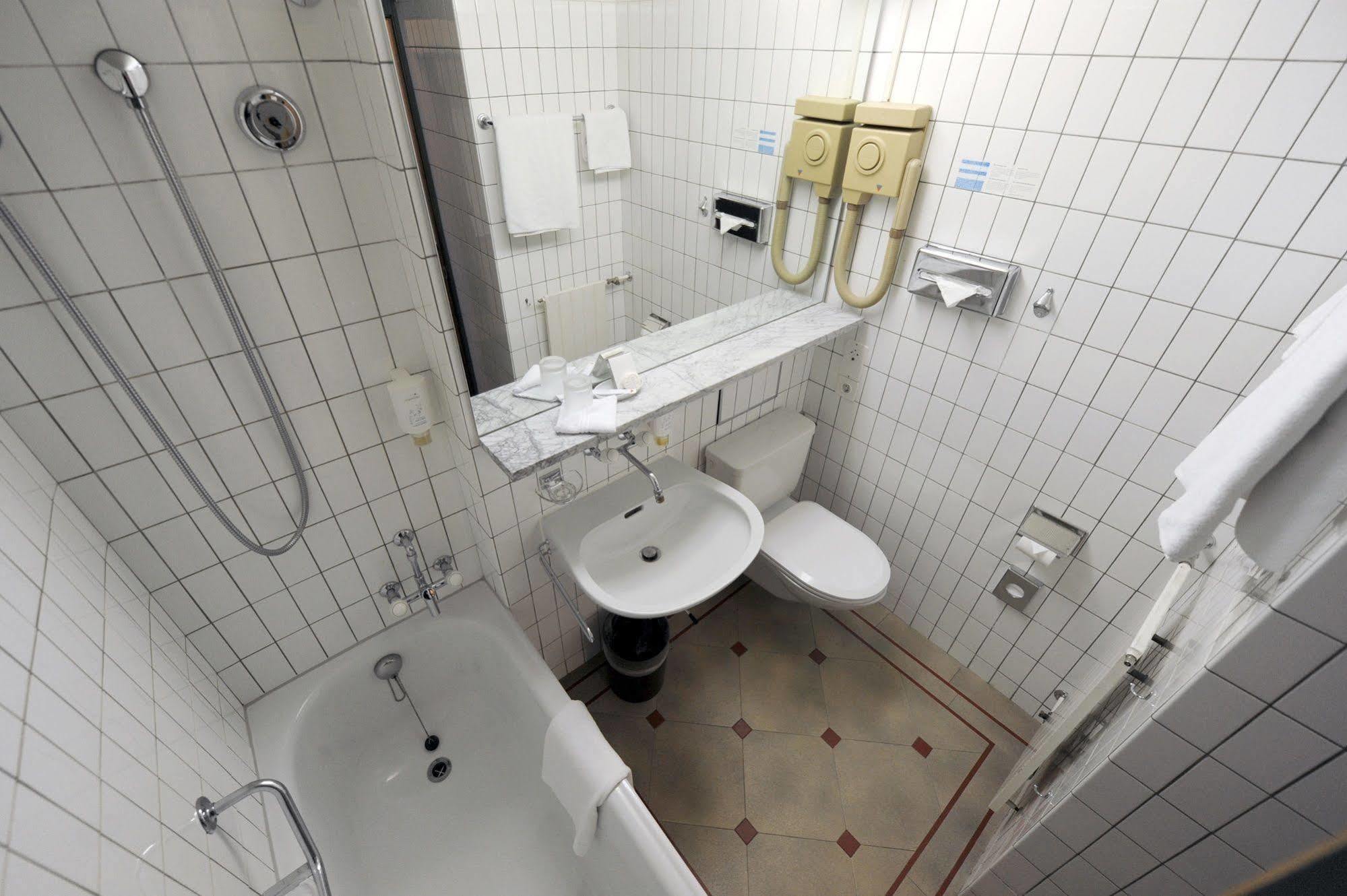 The Guests' House 3*