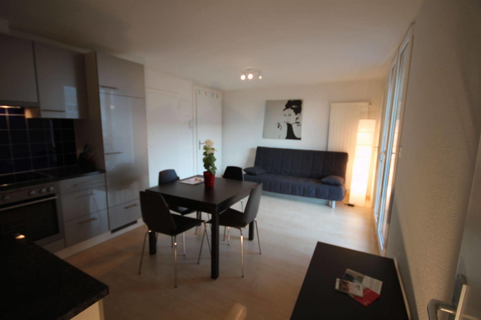 Hitrental Letzigrund - Zurich