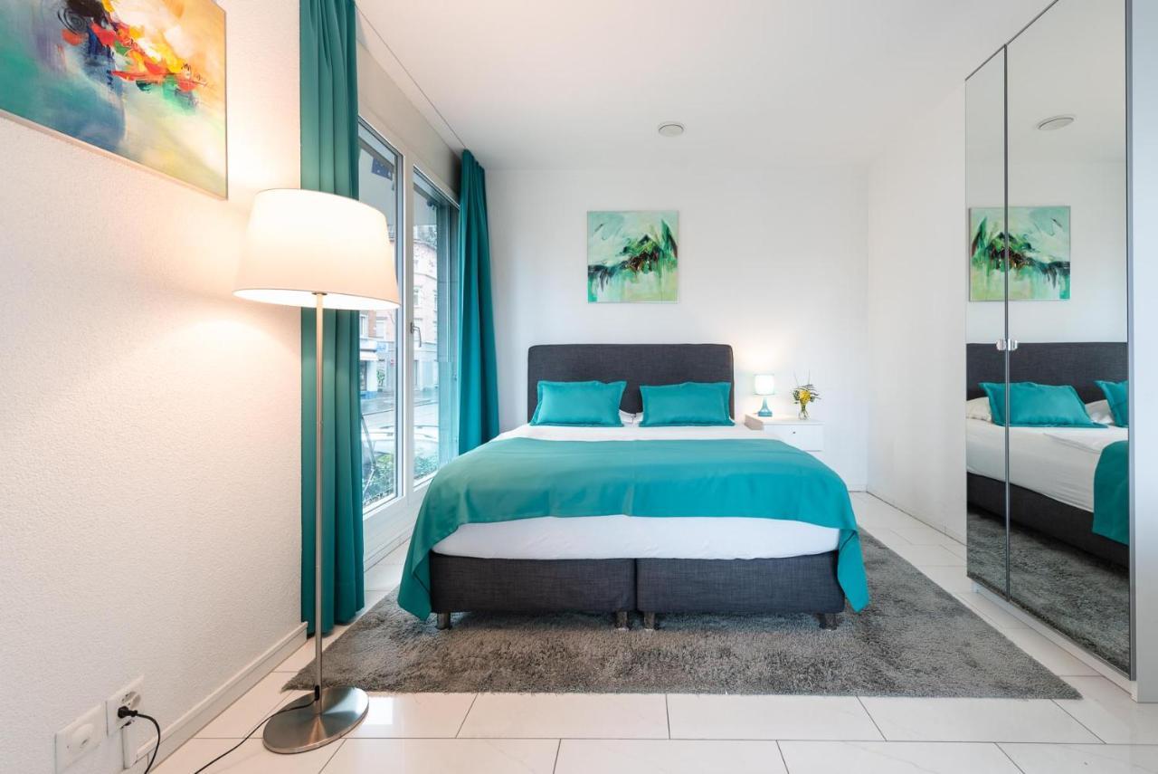 Iq130 Aparthotel 3*