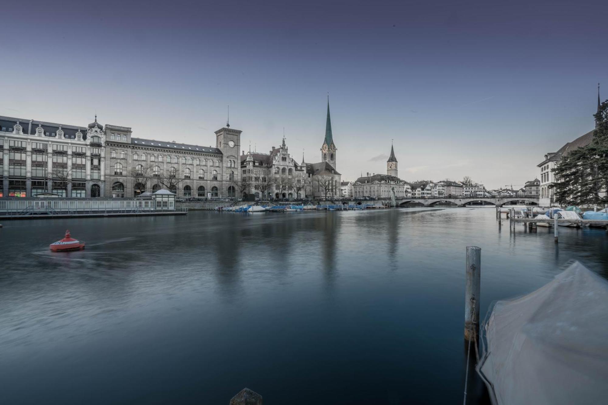 Lake Side Location Bellevue Zurich